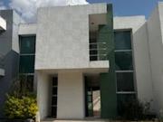 casa en venta Villa contemporánea