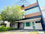 Casa en Venta Villa La Cima Zona Andares Zapopan