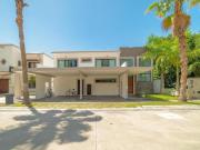 CASA EN VENTA VILLA MAGNA MONARCA