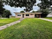 Casa en venta Villa Santa Cruz del Lago, 3 dormitorios,...