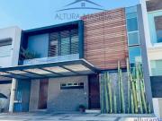 Casa en Venta Villa Verona Zona Virreyes Zapopan