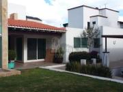 CASA EN VENTA VISTA REAL