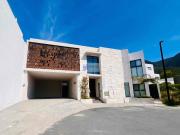 Casa en Venta Vistancias Carretera Nacional Monterrey