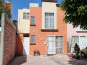 Casa en venta X salida CELAYA LIBRE