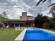 Casa en venta y alquiler al lago en San Isidro Labrador,...