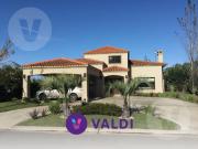 Casa en venta y alquiler Barrio La Horqueta de...