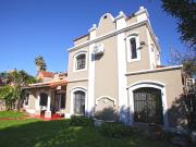 Casa en venta y alquiler en Barrio Las Barrancas 4...