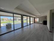 Casa en venta y alquiler en Lagoon Pilar Barrio Cerrado