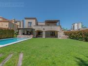 Casa en venta y alquiler en Santa Barbara