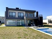 Casa en venta y alquiler La Providencia Canning