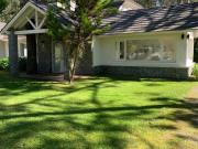 Casa en venta y alquiler temporario de 5 Ambientes en Carilo