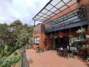 CASA EN VENTA Y ARRIENDO SECTOR ALTOS DEL ESCOBERO ENVIGADO