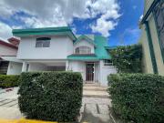 Casa en venta y renta en 2a. Sección Club de Golf las...