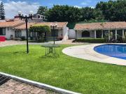 Casa en VENTA y RENTA en Cuernavaca. Planta baja