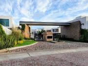 Casa en Venta y Renta en Gala Juriquilla