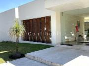 CASA EN VENTA Y RENTA EN HACIENDA DE VALLE ESCONDIDO
