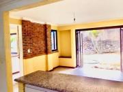 Casa en venta y renta en Lomas de Tzompantle,...