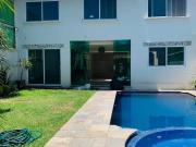 Casa en venta y renta en San Jerónimo Ahuatepec,...