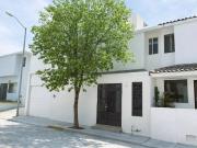 Casa en venta y renta en San Pedro Garza García Centro,...