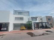 Casa en Venta y Renta Jardines de Santa Fe, Le?n, Guanajuato