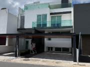 Casa en Venta y Renta Lomas de Juriquilla Casa en Venta y Renta Lomas de Juriquilla