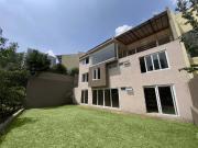 Casa en Venta y/o Renta en Bosque Real. C