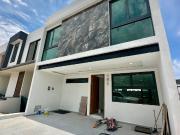 Casa en Venta Zapopan Coto Altanza Solares