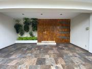 Casa en Venta Zapopan Coto Jardín Real