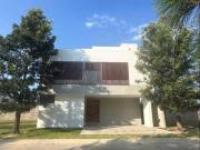 Casa en Venta Zapopan Fraccionamiento Solares Coto Privanza