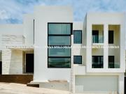 CASA EN VENTA ZONA CANTERAS $23,500,000