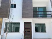 CASA EN VENTA o RENTA ZONA CENTRO DE JIUTEPEC CON...