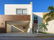 Casa en Venta Zona Country Villahermosa