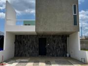 Casa en Venta, zona Cuautlancingo, Residencial 4 VIENTOS