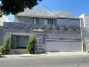 CASA EN VENTA ZONA DE LOS RIOS SPGG