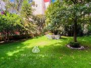 Casa en venta Zona Esmeralda 4 recámaras y jardín plano....