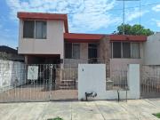 CASA EN VENTA ZONA HOSPITAL UNIVERSITARIO