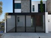 CASA EN VENTA Zona Norte Colima