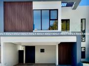 Casa en Venta Zona Valle Escondido $7,600,000