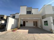 Casa en Venta zona Viñedos