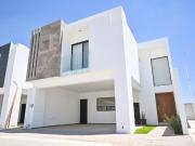 Casa en VENTA Zona Viñedos Equipada Cocina Integral y...