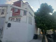 Casa en Ventaen Guadalupe, en esquina cerca de Ave....
