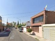 CASA EN VENTAPLAYA AZUL 361 MILITAR MARTE IZTACALCO CDMX...
