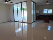 CASA EN VENTA/RENTA “MONTEBELLO”