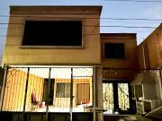 CASA EN VENTAS EN LOMAS DE LOURDES