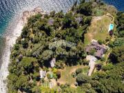 Casa en Villa Tacul acceso directo al lago Bariloche