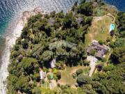 Casa en Villa Tacul acceso directo al lago Bariloche