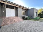 Casa en Villa Warcalde