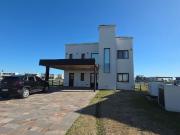 Casa en Villalobos con vista a la laguna