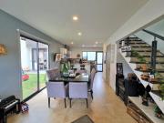 CASA EN VILLAS DEL CAMPO CON EXCEDENTE DE TERRENO