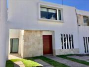 Casa en Villaverde abajo de oportunidad